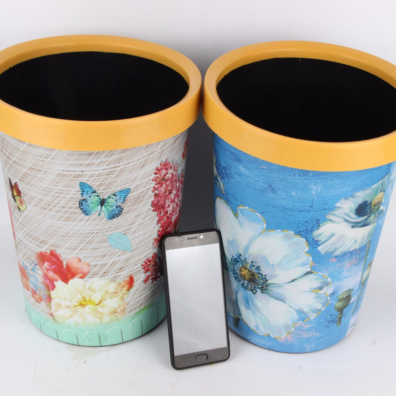Coș de gunoi din plastic colorat, mare, fără capac, 12L+