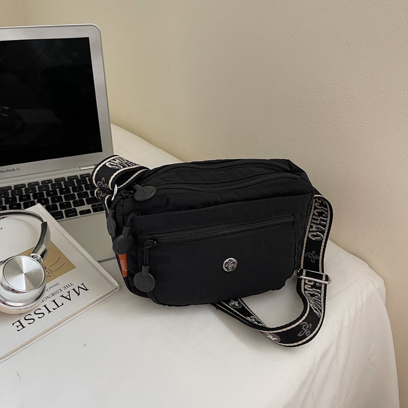 Geantă de damă din nailon, mică, ușoară, crossbody pentru telefon, design mini pătrat, ediție 2025