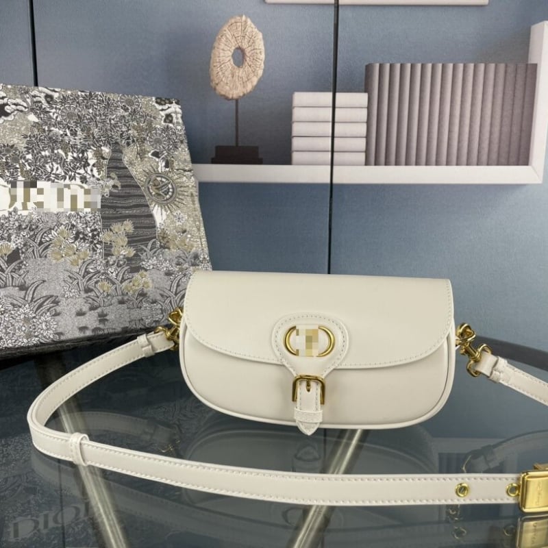 Geantă de damă tip saddle, 2025 model nou, lux ușor, senzație premium, geantă de umăr și crossbody, stil minimalist pentru utilizare zilnică