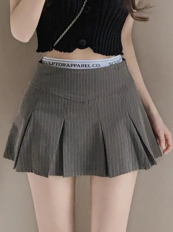 Fustă mini cu talie înaltă, dungi, plisată, croială strânsă, iluzie de două piese