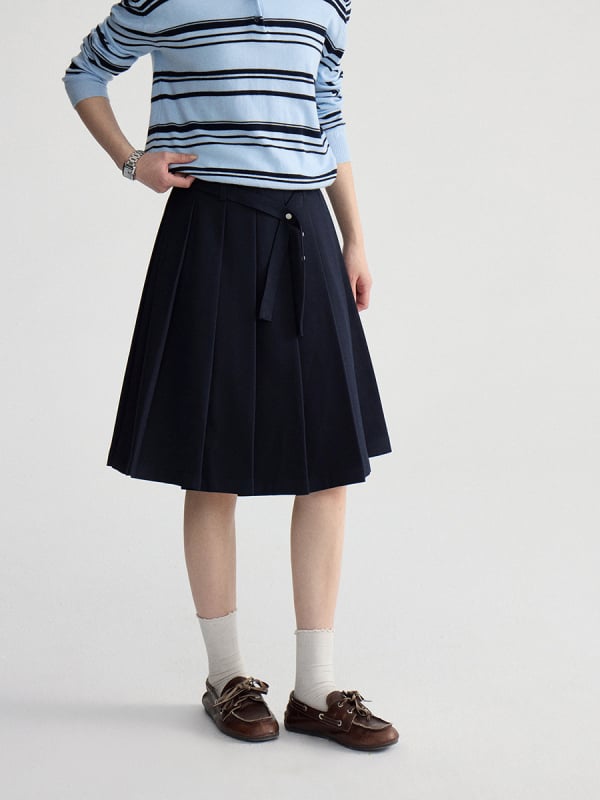 Miu Academy Style fustă midi plissată, talie înaltă, croială A, primăvara 2026, cod N0092D