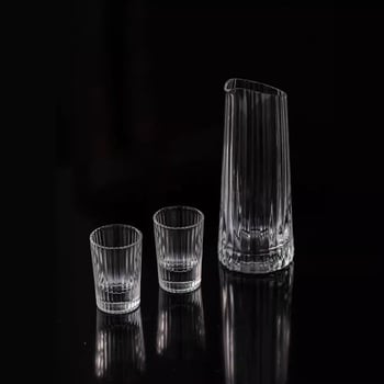 Set decantator cu cioc de turnare și pahar de măsurare cu scară, sticlă borosilicat de înaltă rezistență, 101–200 ml, pentru uz casnic și hotelier