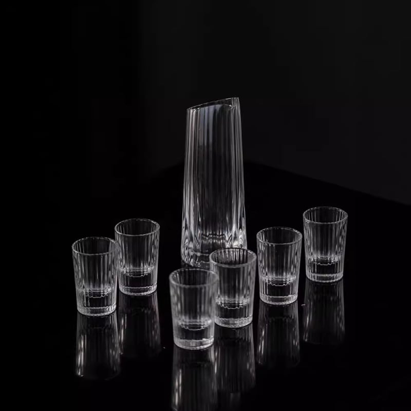 Set decantator cu cioc de turnare și pahar de măsurare cu scară, sticlă borosilicat de înaltă rezistență, 101–200 ml, pentru uz casnic și hotelier