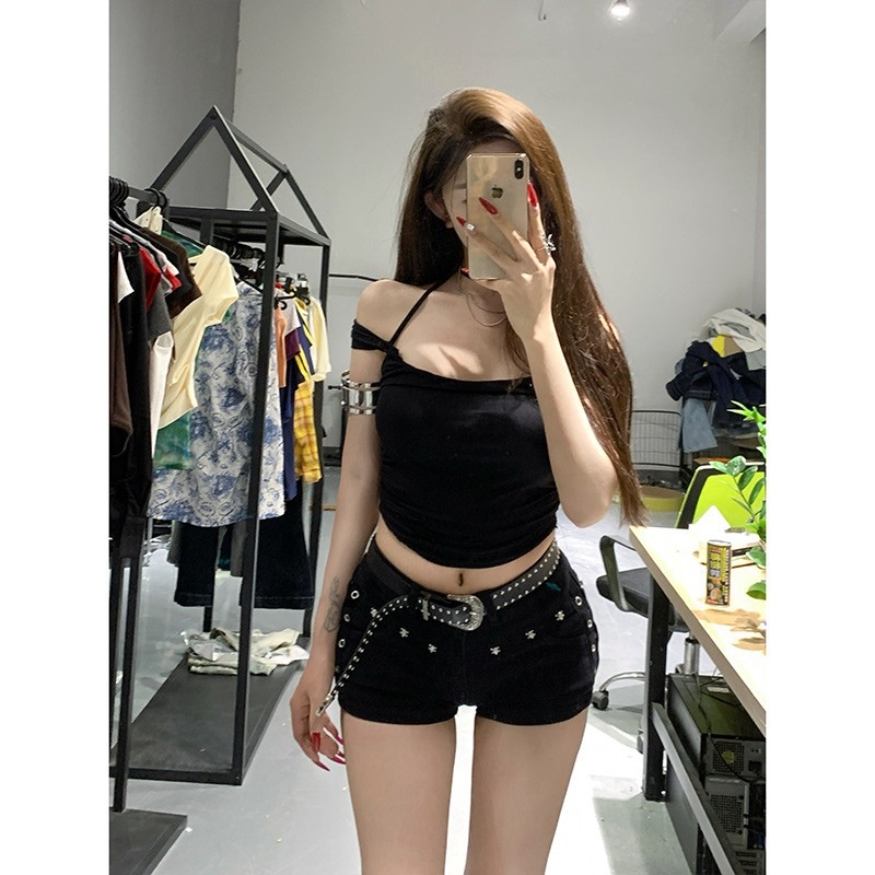 Shorts din denim pentru femei, în stil american, negri, ultra-scurți, cu nituri metalice, talie joasă
