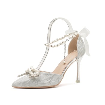 Heart orchid Pantofi eleganți argintii, cu glitter, vârf ascuțit și cataramă cu perlă – încălțăminte pentru nunți și ocazii formale