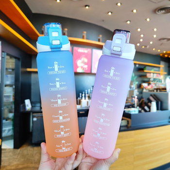 Cană de apă 1000 ml, stil sport minimalist, gradient curcubeu în trei culori, pentru băut direct, portabilă cu mâner