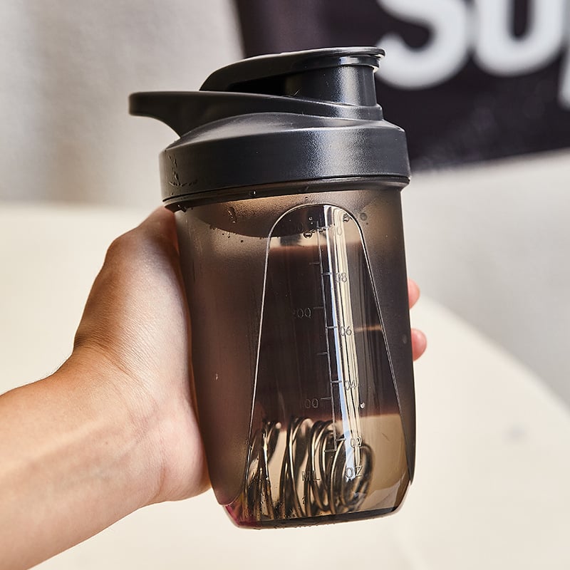 Shaker din plastic rezistent la temperaturi înalte, portabil, design minimalist, mini, pentru înlocuirea meselor