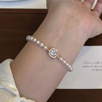Brățară pentru femei cu perle artificiale și zirconiu cubic, stil modern, elegant, minimalist și versatil