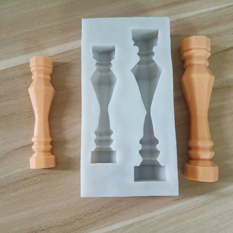 Szilikon sütőforma csokoládéhoz és fondánhoz, retró római oszlopok, különböző stílusok
