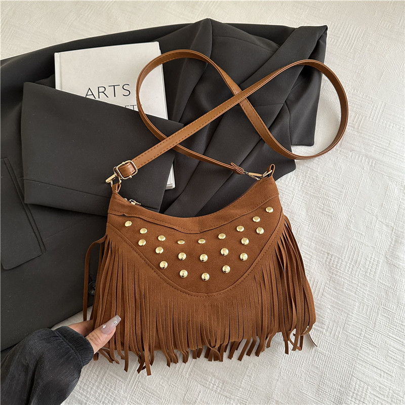 Geantă ușoară de vară, cu ciucuri și nituri metalice, design retro tip șa, mică geantă pătrată pentru umăr/crossbody