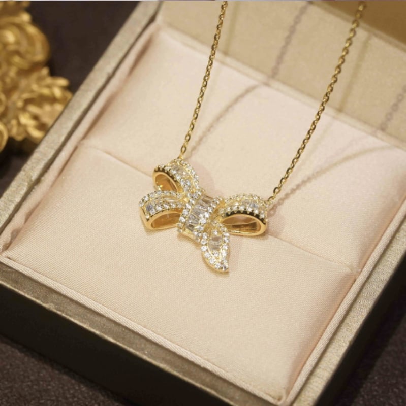 Colier cu nod în formă de fundă, cu diamante complete, pentru femei; lanț pentru claviculă cu diamante baguette; accesoriu delicat și elegant în stil vedetă