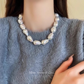 Colier cu inimă din perle neregulate, lanț pentru claviculă, design elegant pentru femei