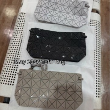 Prešívaná štvorcová tofu kabelka s japonským geometrickým kosoštvorcom a sťahovacou šnúrkou – dámska crossbody/kabelka cez rameno, limitovaná edícia z mája 2026