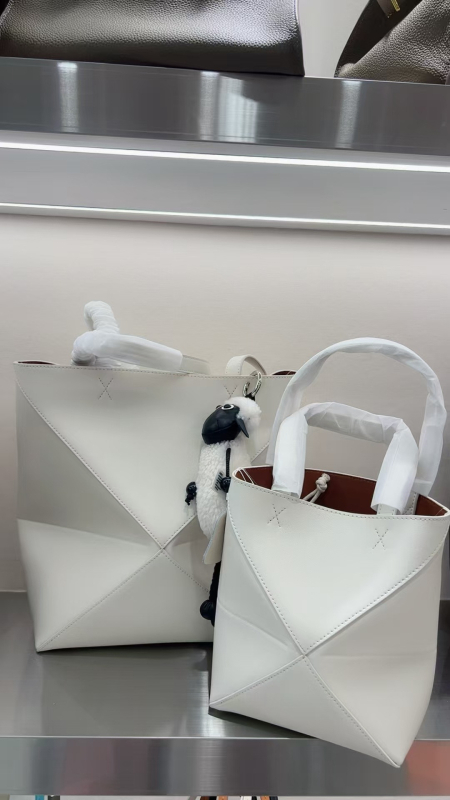 Geantă tote din piele naturală, geometrică, pliabilă, pentru femei