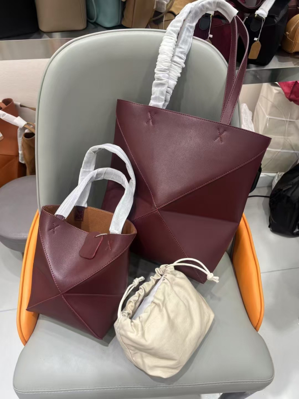 Geantă tote din piele naturală, geometrică, pliabilă, pentru femei