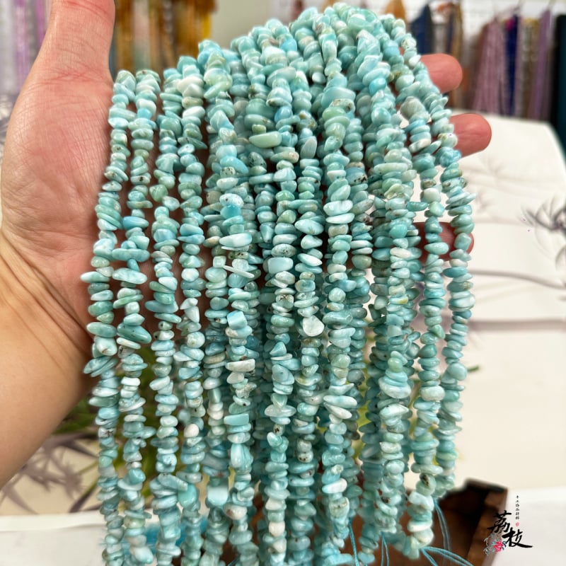 Piatră naturală Larimar – granule și mărgele semi-fabricate pentru bijuterii DIY