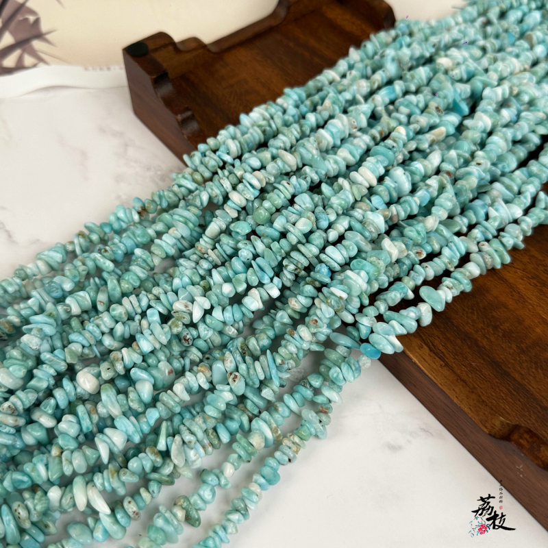 Piatră naturală Larimar – granule și mărgele semi-fabricate pentru bijuterii DIY