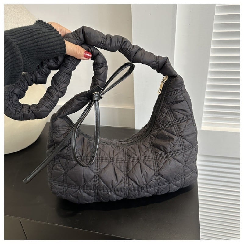 Geantă crossbody minimalistă în formă de nor pentru femei, casual și versatilă