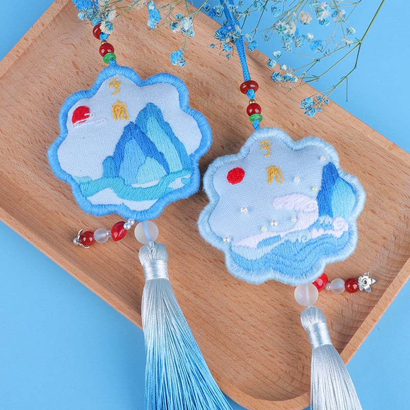 Set DIY broderie cu talisman – săculeț pentru liniște, pachet materiale pentru cusut, pentru agățat în mașină