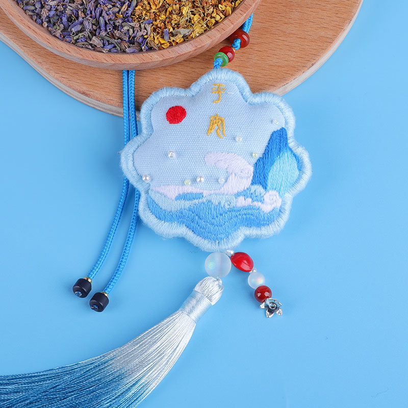 Set DIY broderie cu talisman – săculeț pentru liniște, pachet materiale pentru cusut, pentru agățat în mașină