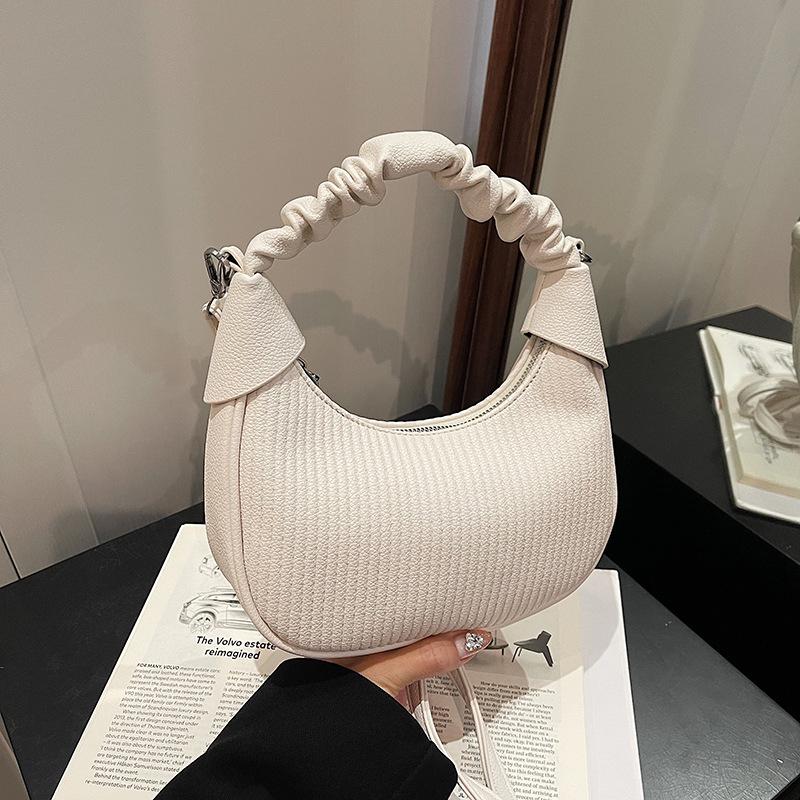 Geantă de damă PU în formă de semicerc, dimensiune medie, umăr și crossbody, Iarna 2024