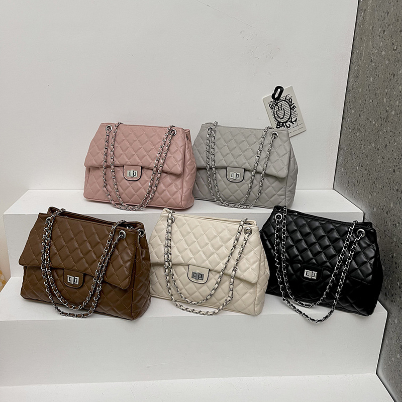 Geantă tote cu lanț pentru subraț, femei, capacitate mare, quilt diamant, curea crossbody peste umăr, broderie cu fir, iarna 2025