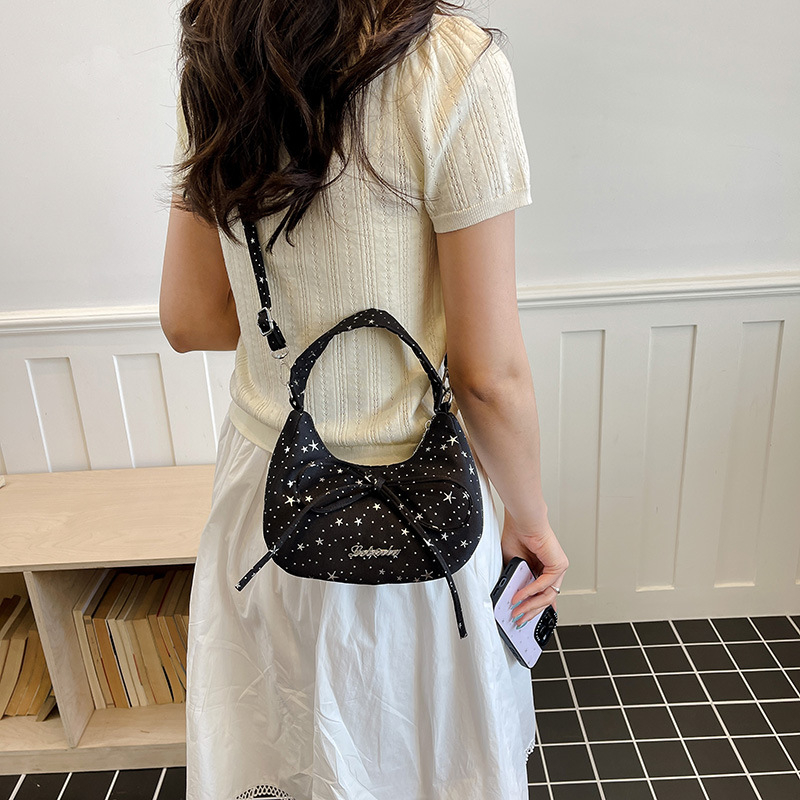 Geantă de umăr în formă de semilună, cu fundă și stele, mică, crossbody