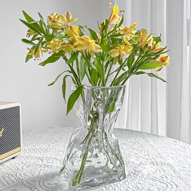 Vază din sticlă transparentă, asimetrică, în stil minimalist, pentru decorul sufrageriei și aranjamente florale