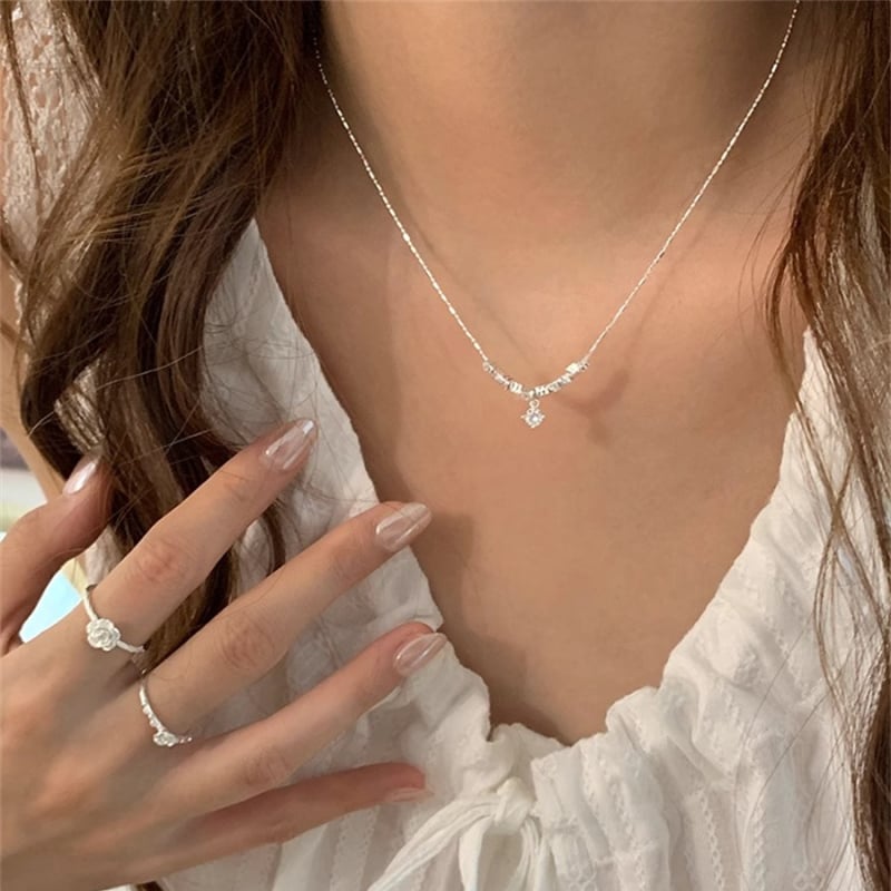 Colier minimalist pentru femei cu zirconiu, lanț geometric pentru claviculă – elegant, luxos
