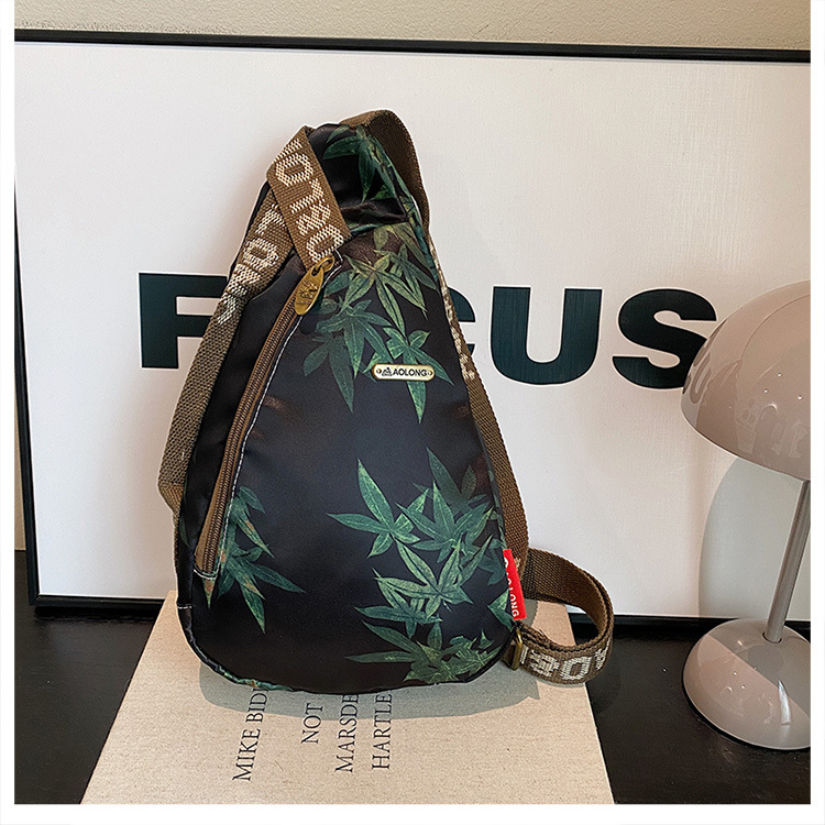 Geantă crossbody pentru femei, în stil dumpling, toamnă-iarnă 2024, anti-furt pentru călătorii, imprimeu dumpling