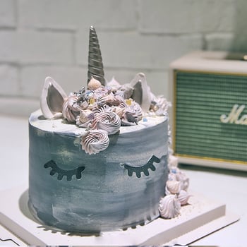 Unicorn: set de unelte pentru decorarea cofetăriei și deserturilor