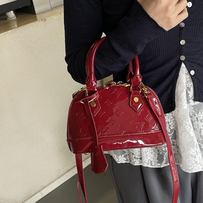 Geantă de damă în formă de scoică, stil vintage, PU, nouă 2025, purtată în mână, pe umăr sau crossbody