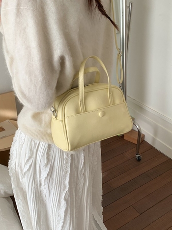 Geantă de femei cu formă de scoică, geantă crossbody mică din PU
