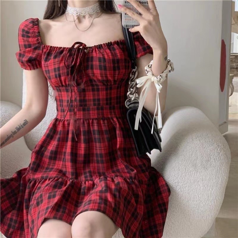 Rochie roșie în carouri, vară, stil franuzesc clasic, mâneci bufante, rochie dulce pentru prima iubire