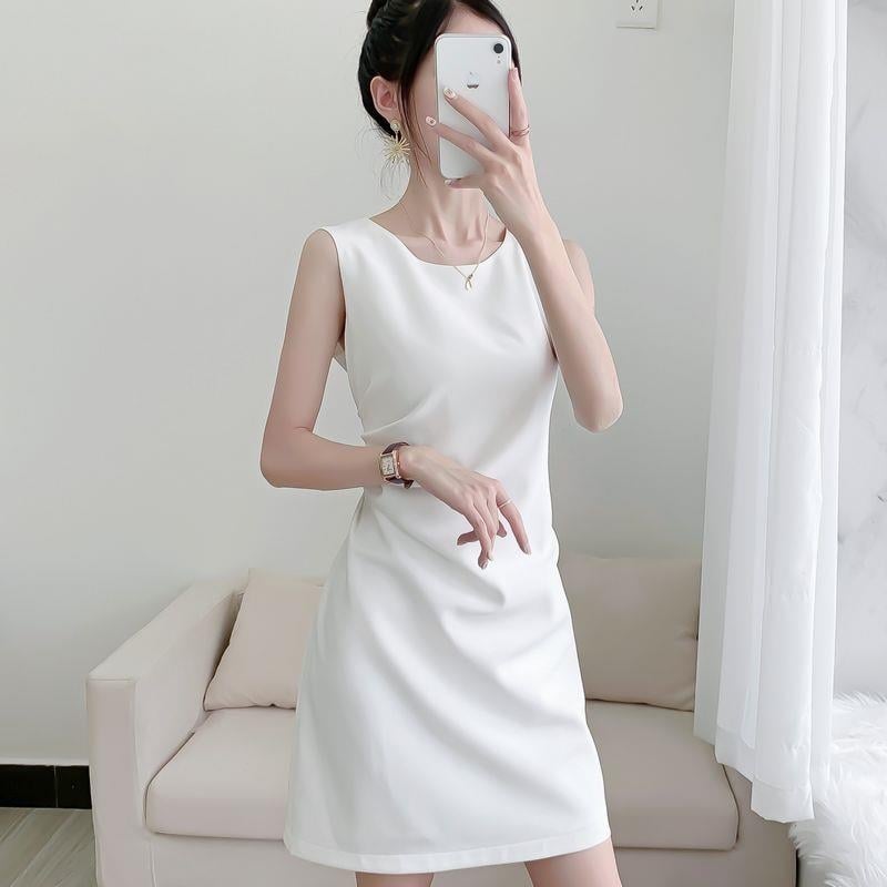 Rochie midi fără mâneci, plisată, guler rotund, elegantă și subțire pentru femei