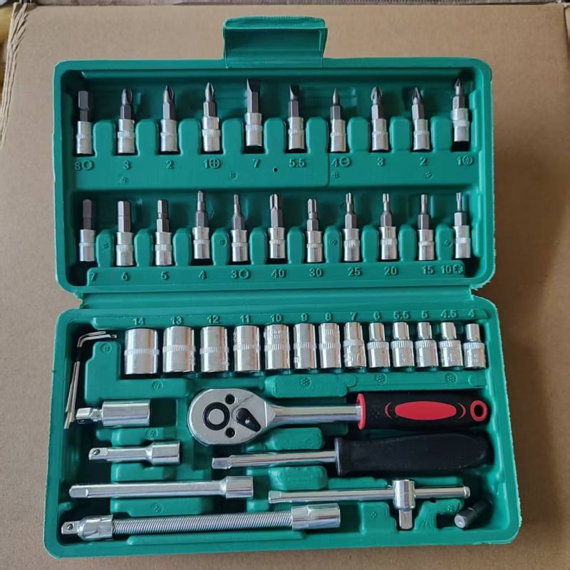 Set de 46 de unelte pentru reparații auto, cu cheie cu soclu și set de biți – oțel din carbon