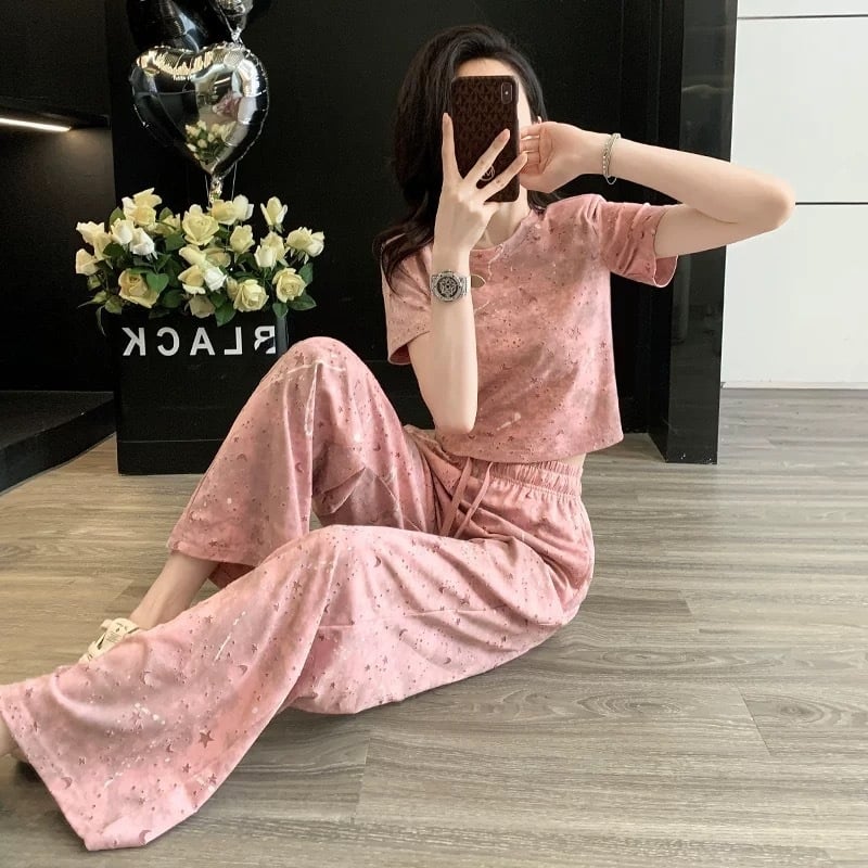 Set sport casual în stil coreean pentru femei, vară 2025, bluza roz cu mânecă scurtă și pantaloni largi, set din două piese