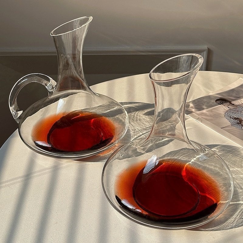 Decantor din sticlă pentru vin roșu cu set de pahare, capacitate 1000 ml, design modern minimalist