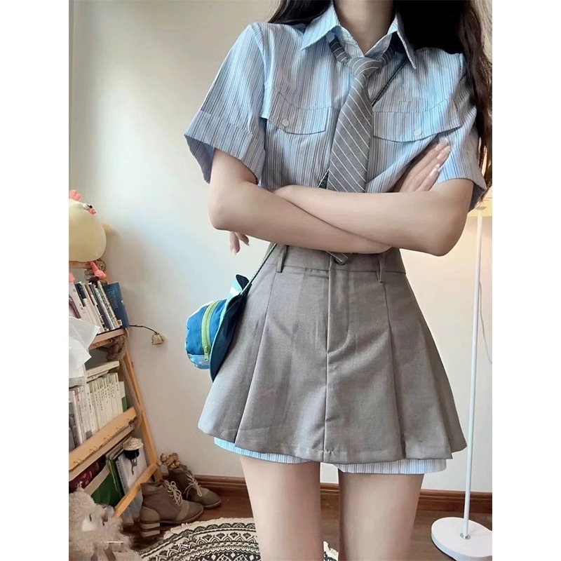 Set feminin: rochie-bluză cu dungi, stil colegial, uniformă JK, inspirație japoneză/coreeană, fustă plisată scurtă.