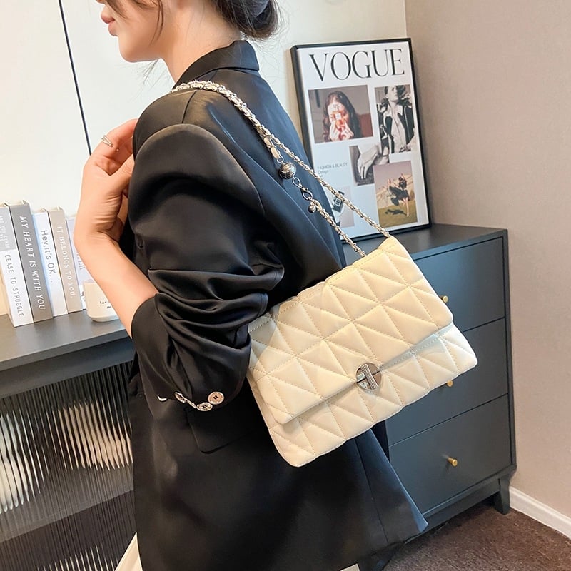 2026 primăvară-vară: geantă mini texturată de înaltă calitate pentru femei, cu lanț pentru umăr, formă pătrată, crossbody versatilă