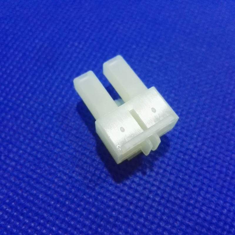 KET 610599 R, 1.8K-2Y, conector cablu-plată 2P, pas de 8,0 mm, carcasă Type-C