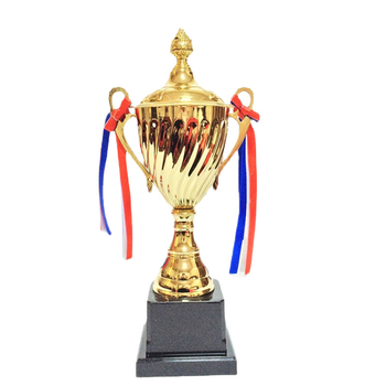 Metalni trofej za sportska natjecanja s otisnutim logom