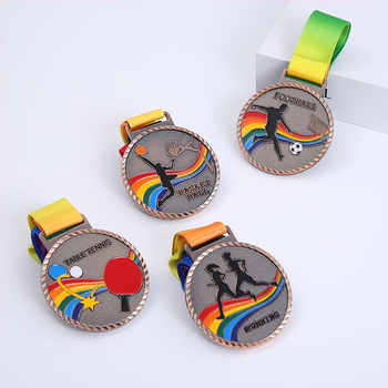 7 cm medalja od cinkovog legura s pozlaćenim slojem, za sportske događaje i učenike, prilagodljiv logo, svečana nagrada