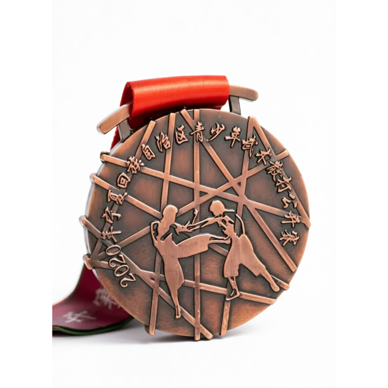Metalno odličje, prilagođeno maratonu, sportskim natjecanjima, plesnim natjecanjima i nogometu — zlatno odličje