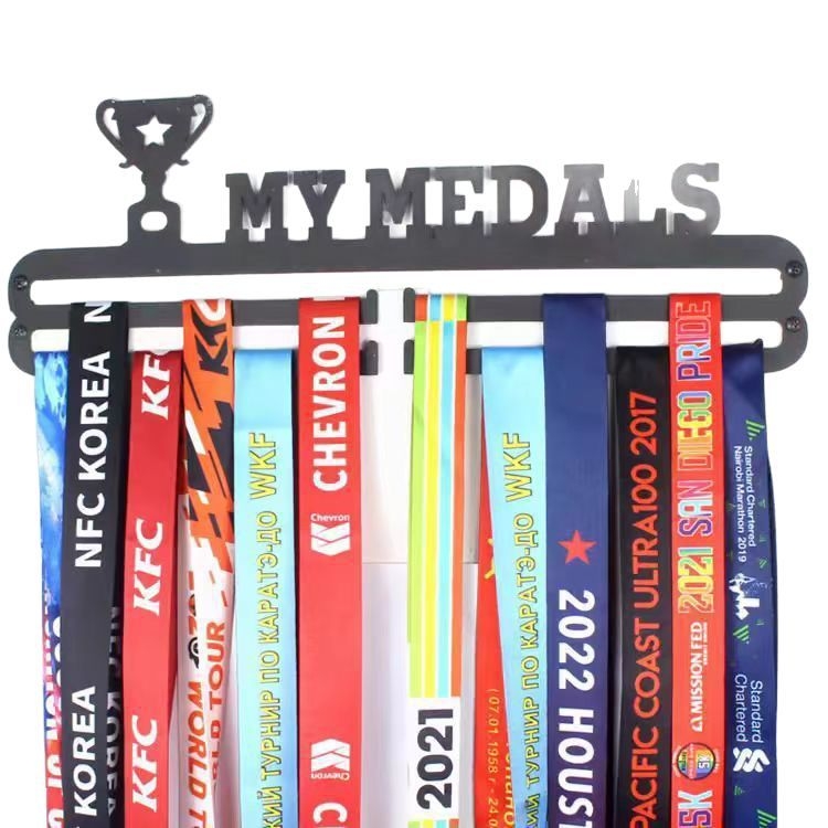 Raft metal pentru medalii cu cârlige, 3 etaje – DREAM BELIEVE ACHIEVE