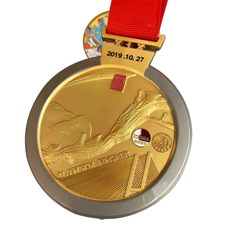 Metalna medalja s dizajnom za commemorativnu obljetničku sportsku manifestaciju i maraton — nagrada i eksponat za izlaganje
