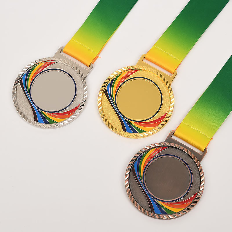 Medalie metalică pentru maraton în aur, argint și bronz – dimensiune 80x80 mm, design și producție