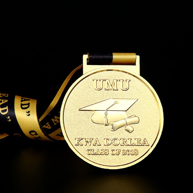 Medalie de maraton cu finisaj email-metal, personalizabilă pentru activități de inovație ale tinerilor