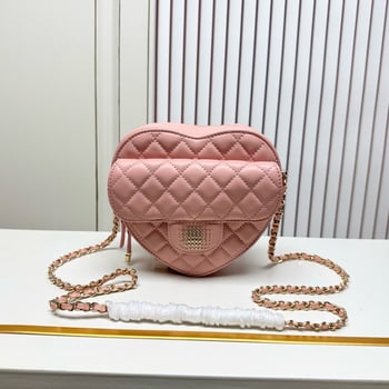 Geantă inimă în stil Chanel, quilt diamantat, curea din lanț, mini geantă pentru telefon