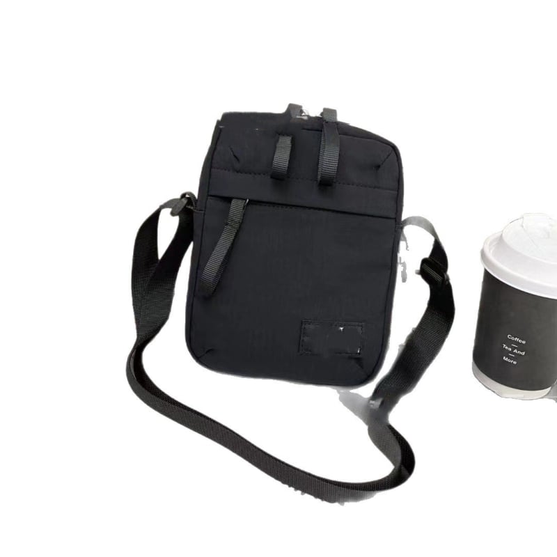 Geantă crossbody ușoară în stil japonez, mică pentru uz zilnic și drumeții, cu buzunar pentru telefon